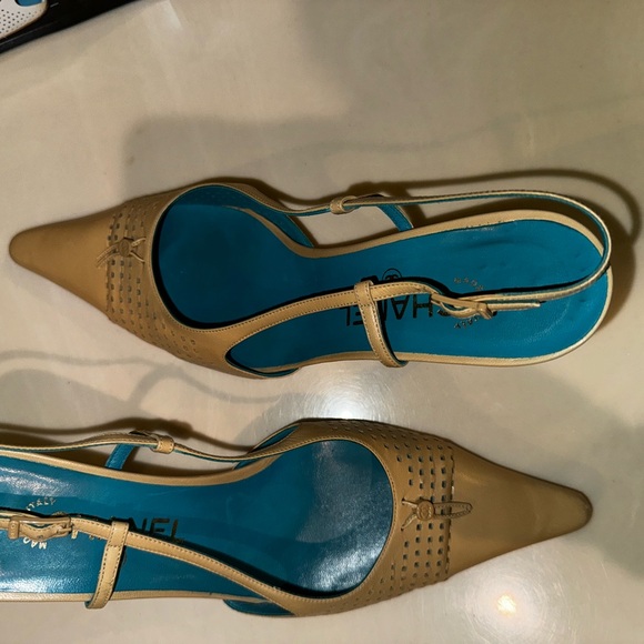 Chanel Beige Women's Slingback Heels - Picture 4 of 5